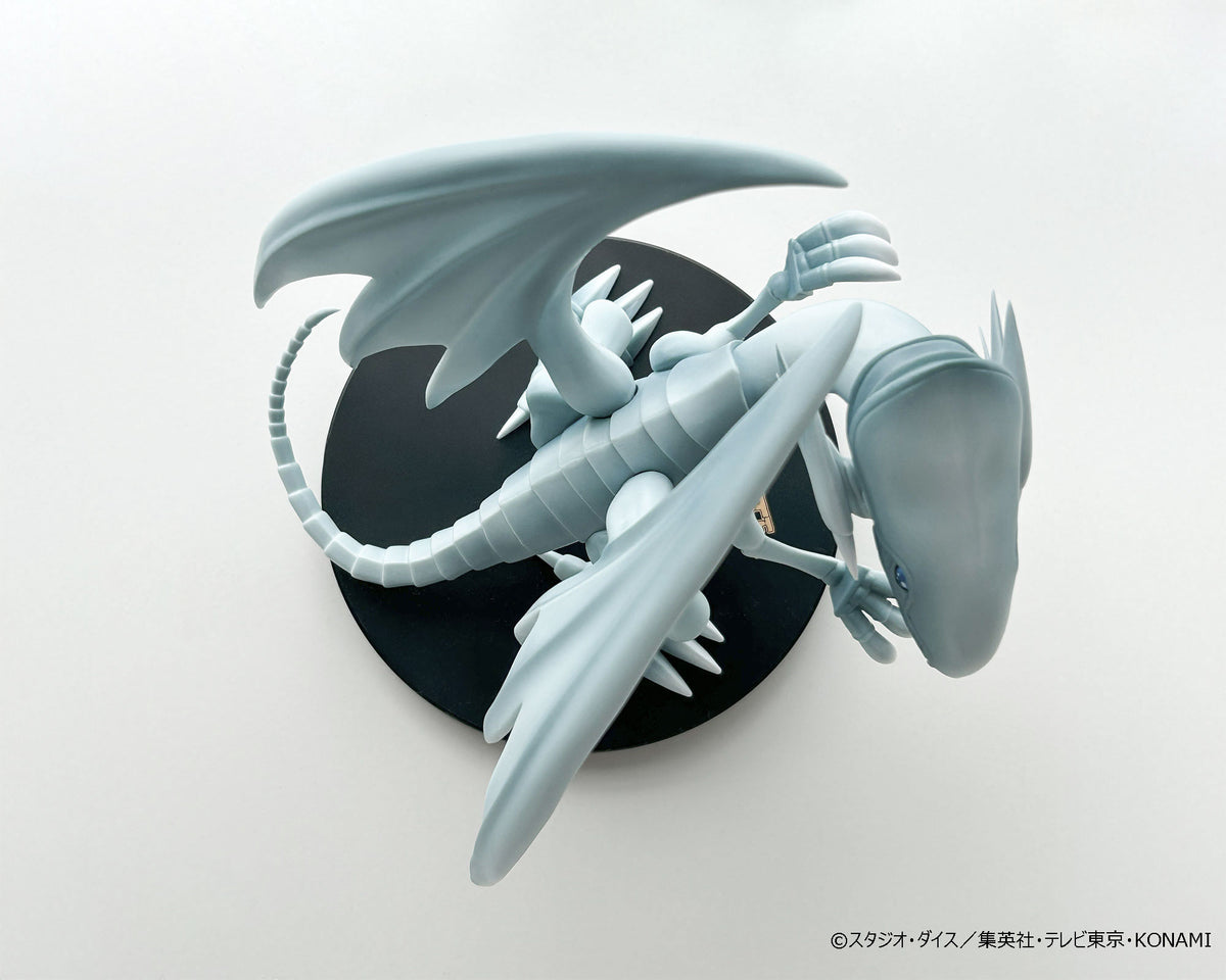 Blue-Eyes White Dragon Equal Arts Konami Yu-Gi-Oh!
