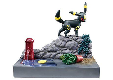 Town, alleyways at night Pokemon Re-Ment (Open, Perfect Condition)