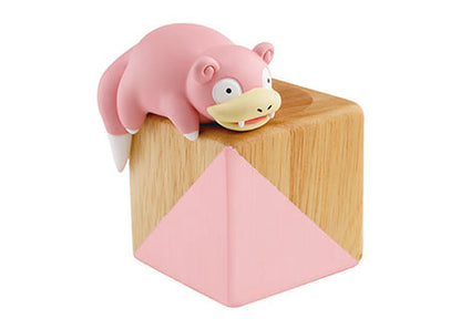 Pokémon FuchiPito: A Collection of Items that Stick to the Edge Pokemon Re-Ment (Open, Perfect Condition)