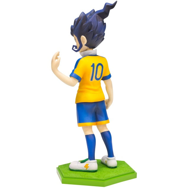 Arion Sherwind / Victor Blade Sentinel Inazuma Eleven