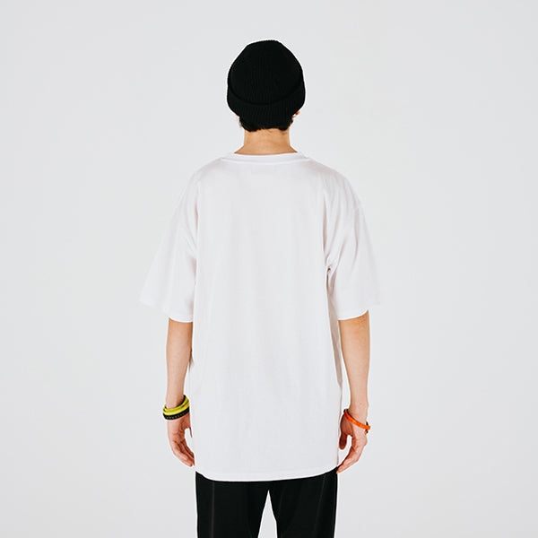 Jeden Tag ONE PIECE Illustrationssammlung T-Shirt Strohhutbande WEISS (Größe S - L) One Piece Mugiwara Store