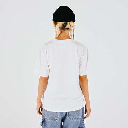 Jeden Tag ONE PIECE Illustrationssammlung T-Shirt Luffy Momonosuke WEISS (Größe S - L) One Piece Mugiwara Store