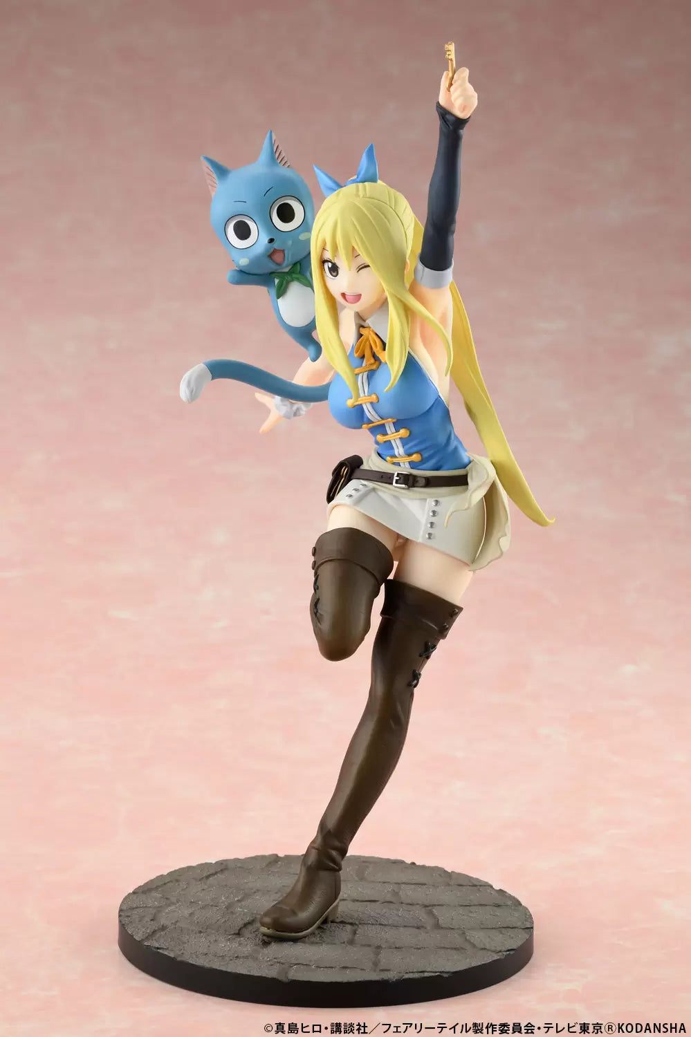 Lucy Heartfilia & Happy Wink Ver. Bell Fine Fairy Tail