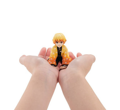 Agatsuma Zenitsu G.E.M.  Tenohira Kimetsu no Yaiba