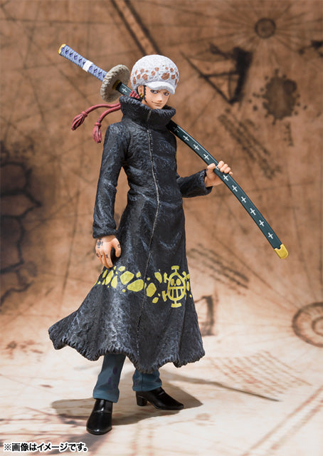 Trafalgar Law Shichibukai Ver. Figuarts Zero