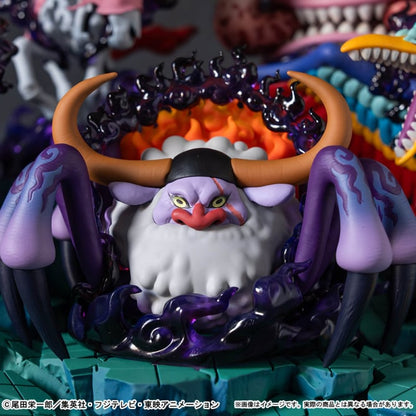 Luffy vs Five Elders (Set of 6) World Collectible Figure PREMIUM One Piece  Limited Edition