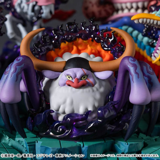 Luffy vs Five Elders (Set of 6) World Collectible Figure PREMIUM One Piece  Limited Edition