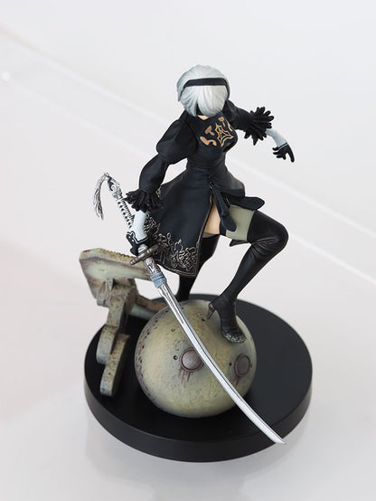 YoRHa No. 2 Tipo B NieR:Automata Square Enix